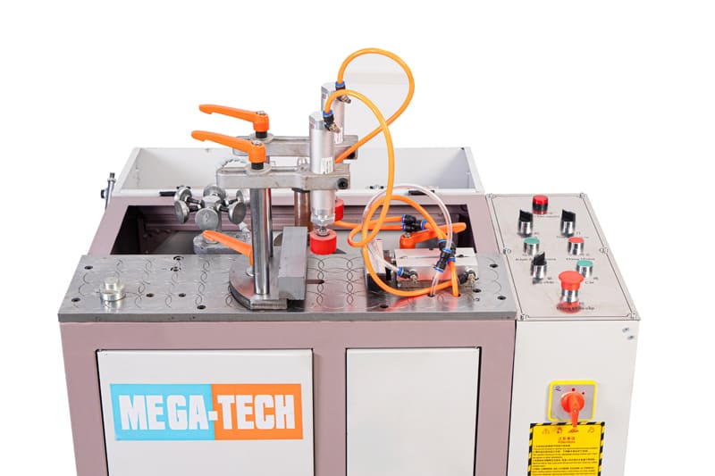 May-phay-do-TDN-than-nho-Megatech-180121-8-1