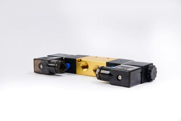 Van-dien-tu-doi-180121-2-600x400